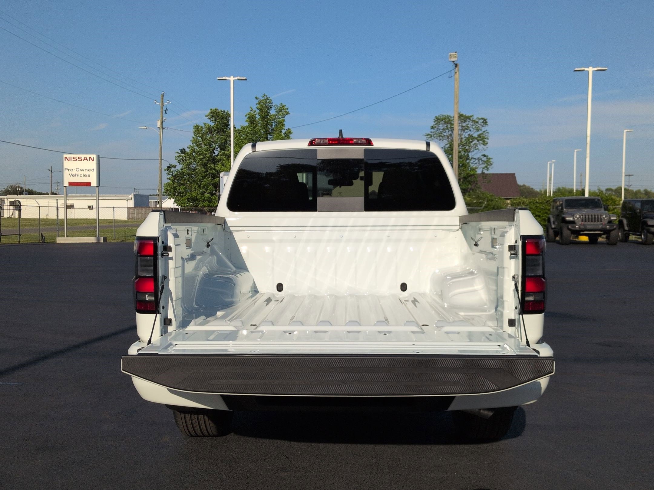 New 2026 Nissan Frontier SV RWD image 31