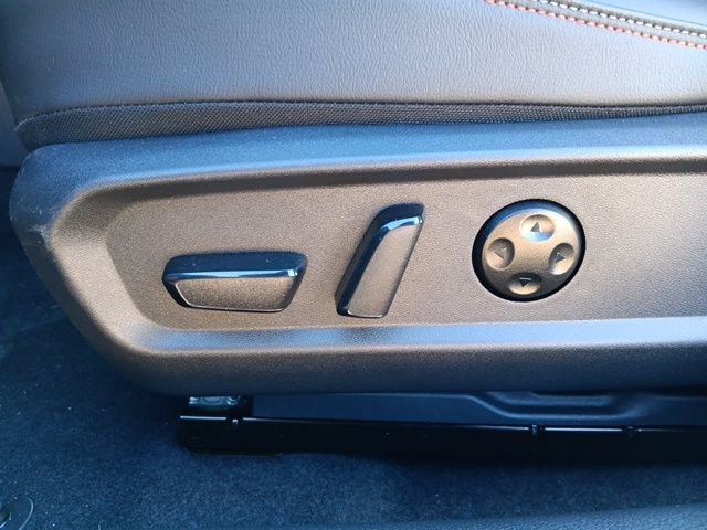 New 2026 Nissan Sentra SR w/ SR Premium Package image 14