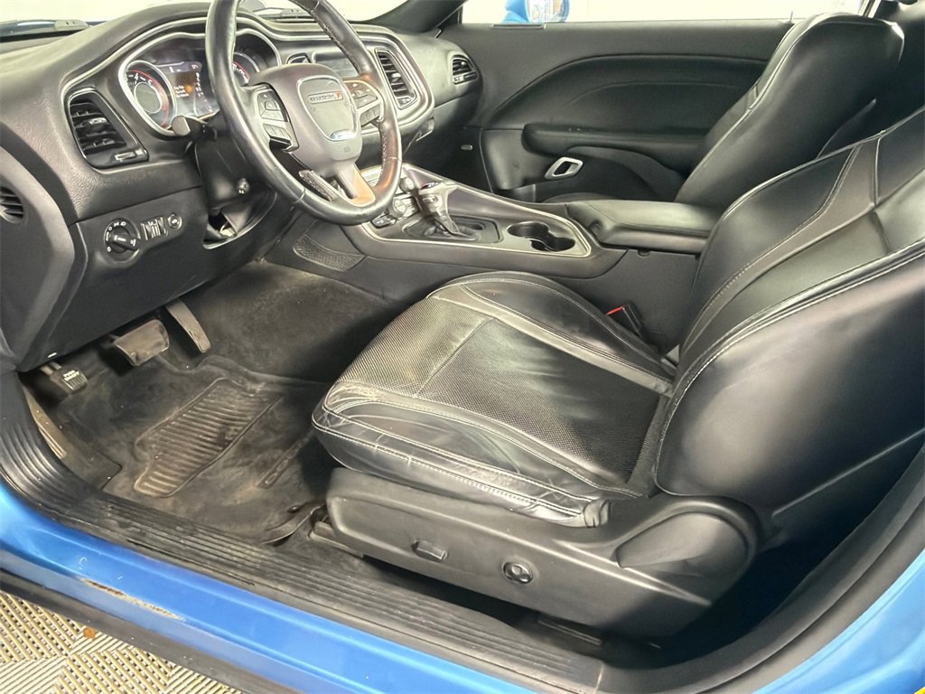 Used 2015 Dodge Challenger SXT Plus image 11