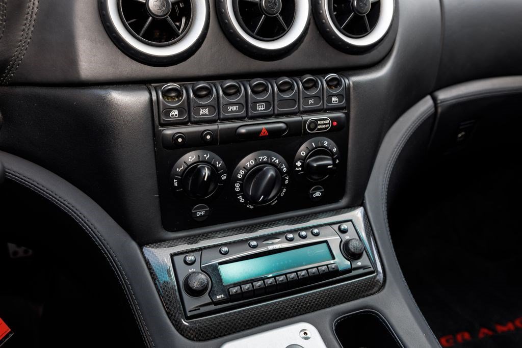 Used 2005 Ferrari 575M Maranello Superamerica RWD image 31
