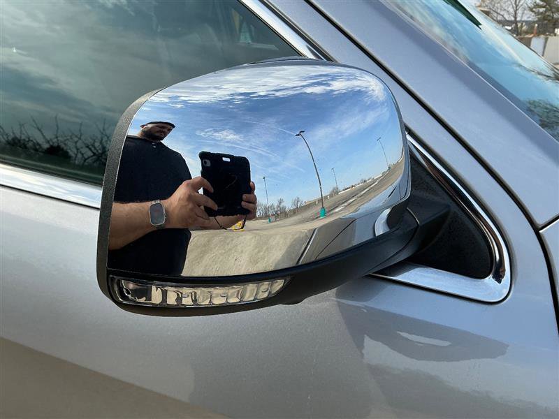 Used 2015 Jeep Grand Cherokee Overland image 15