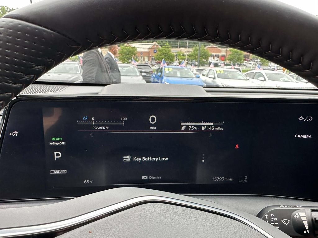 Used 2024 Nissan Ariya AWD image 27