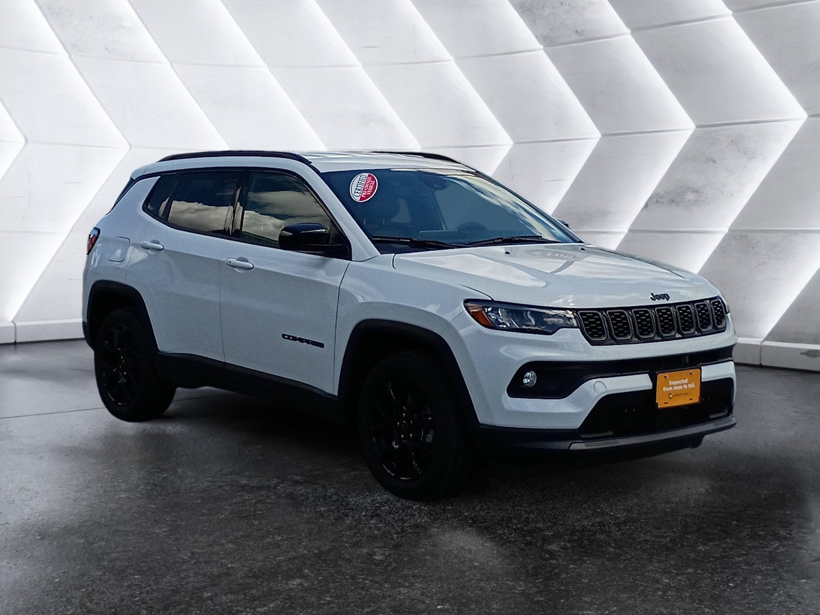 Certified 2026 Jeep Compass Latitude AWD/4WD image 8