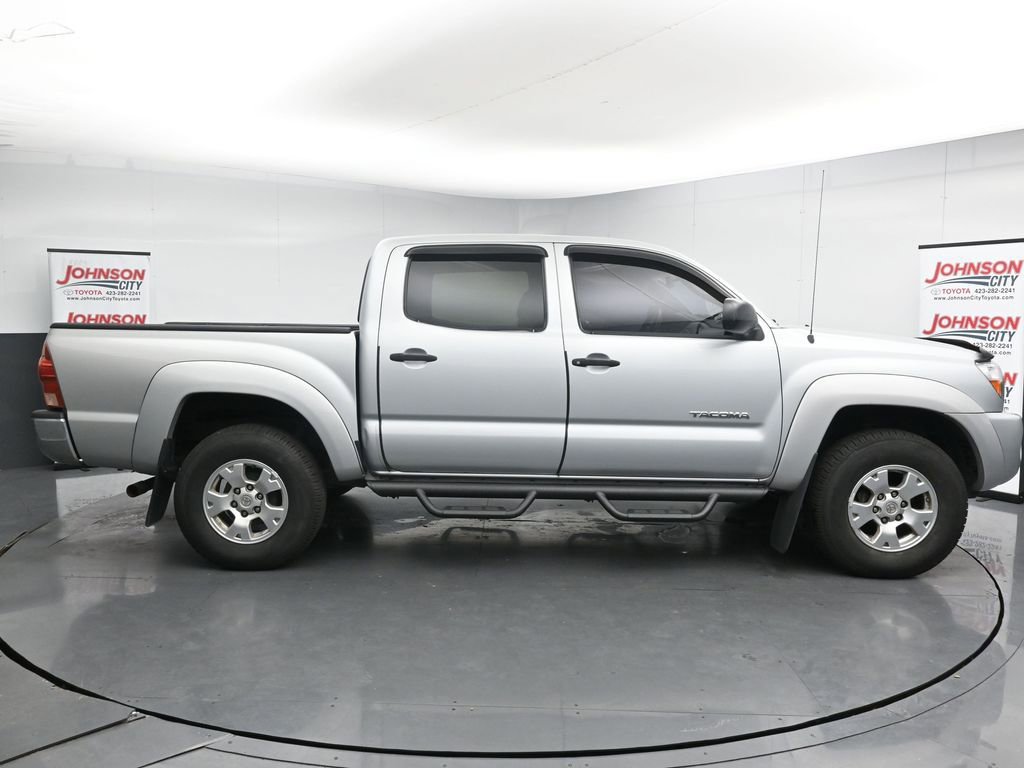 Used 2008 Toyota Tacoma PreRunner image 9