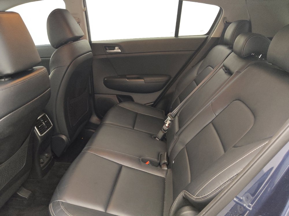 Used 2017 Kia Sportage EX image 18