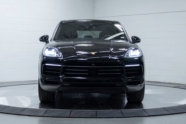 Used 2023 Porsche Cayenne Platinum Edition AWD/4WD image 5