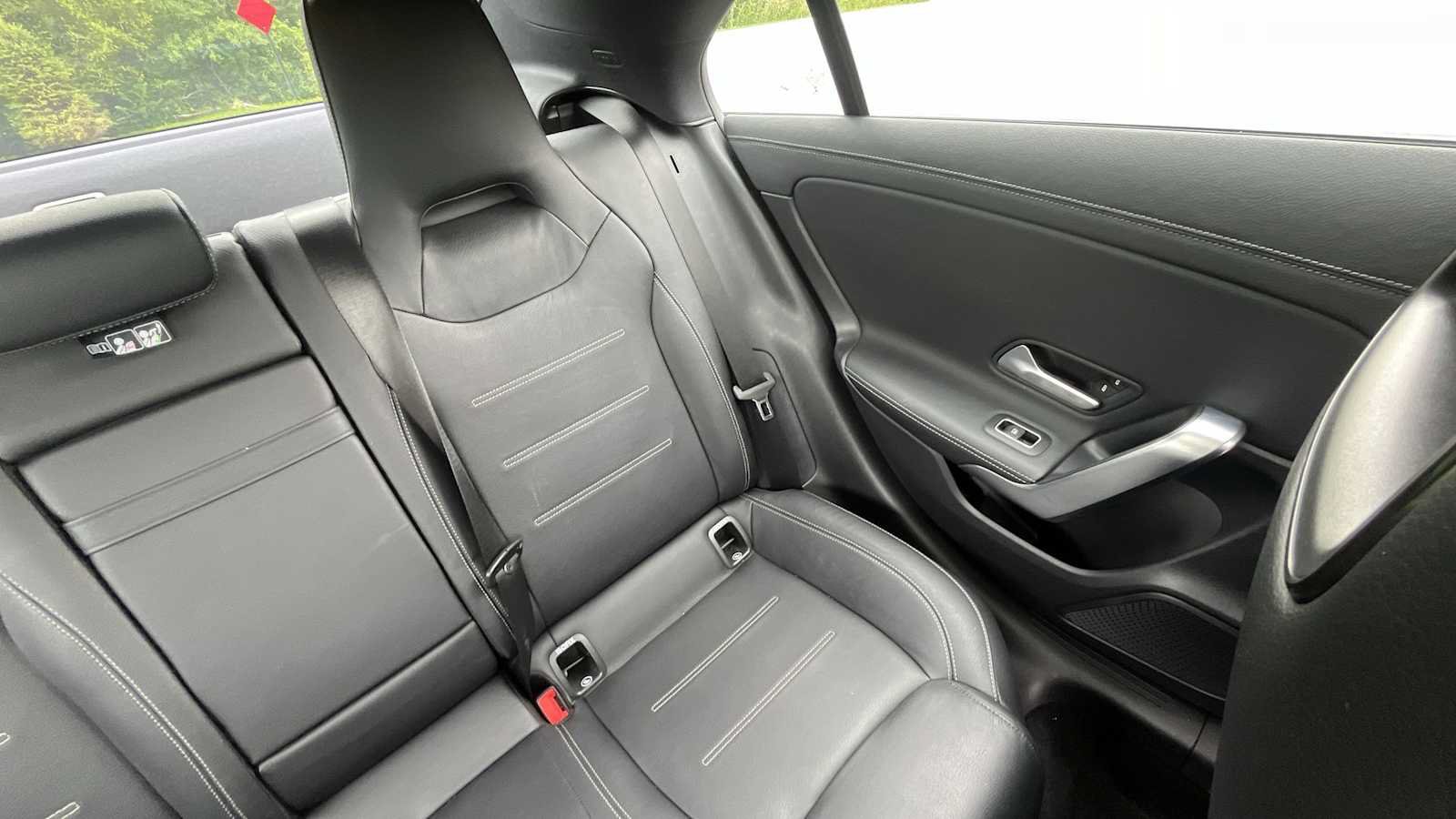 Certified 2022 Mercedes-Benz CLA 35 AMG 4MATIC image 35