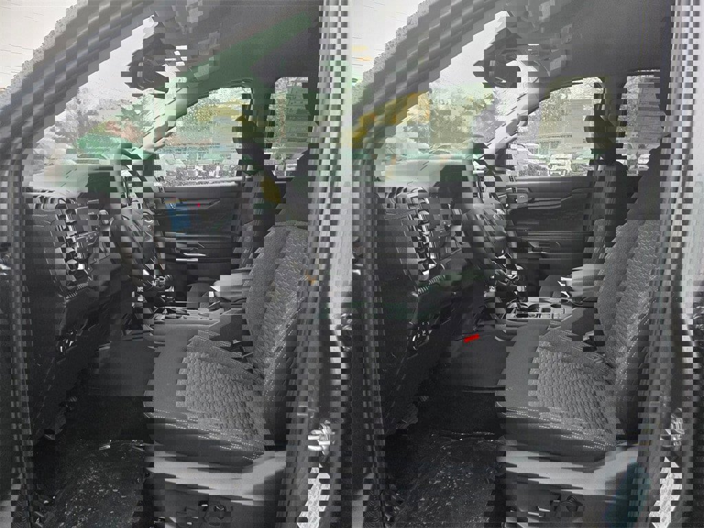 New 2025 Ford Ranger XLT w/ Equipment Group 301A High image 12