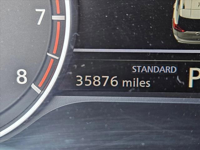 Used 2025 Nissan Rogue SV image 11