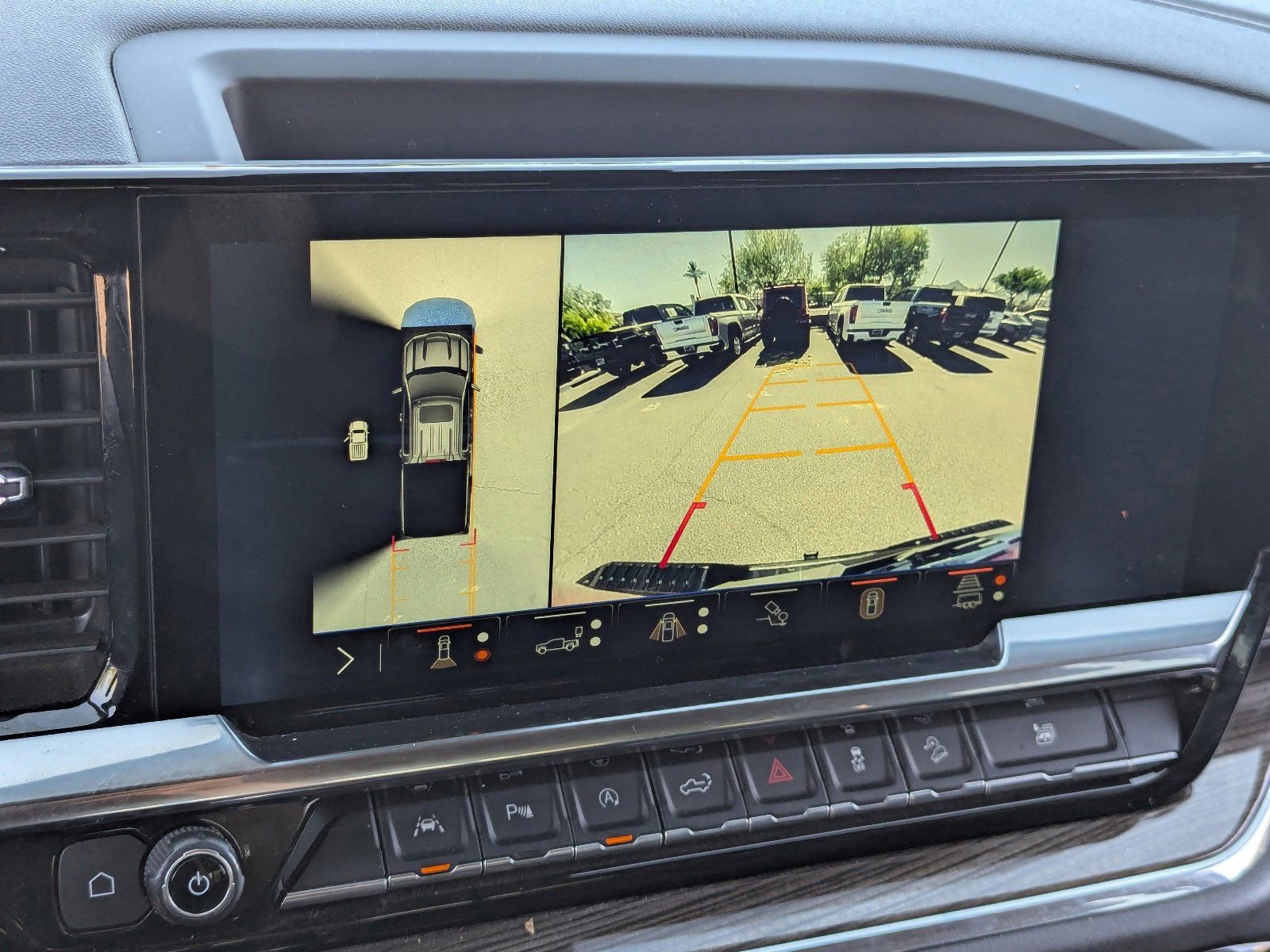 Used 2024 Chevrolet Silverado 1500 LT Trail Boss w/ Convenience Package II image 28