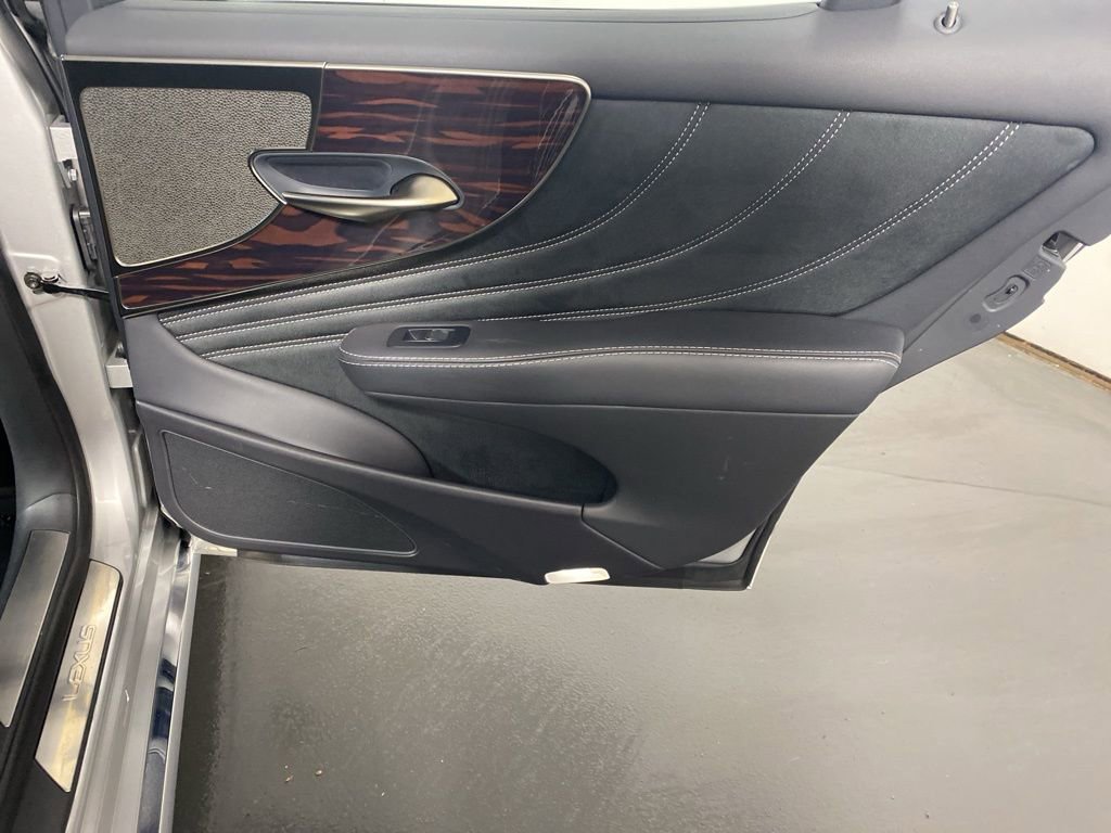 Used 2019 Lexus LS 500 AWD w/ Interior Upgrade Package image 30