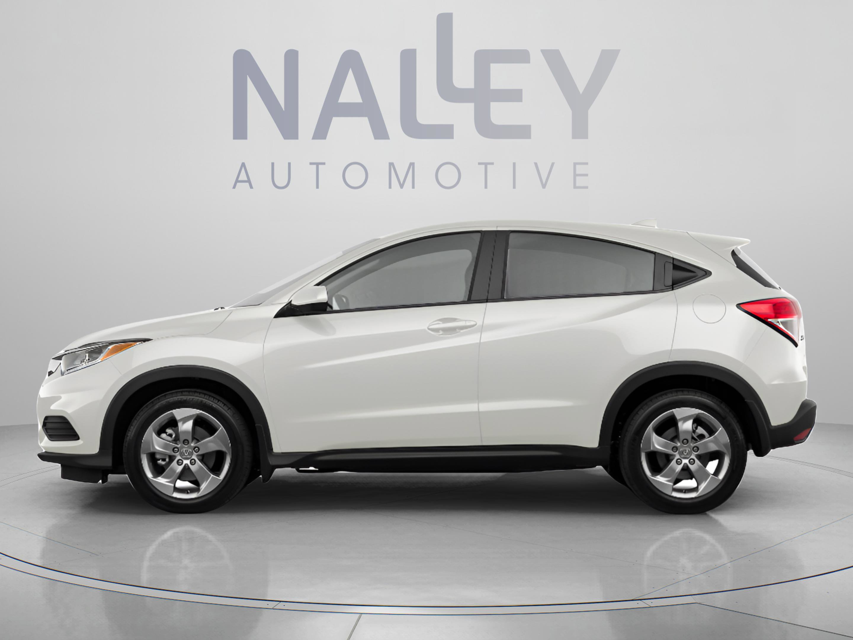 Used 2019 Honda HR-V EX image 2