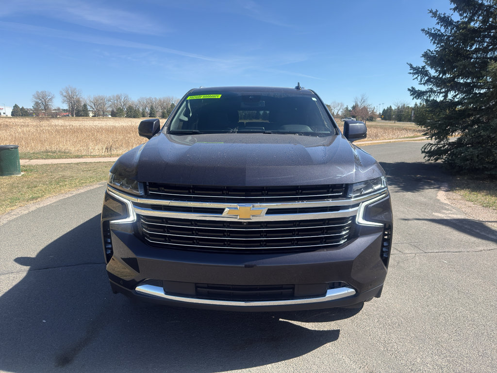 Used 2023 Chevrolet Tahoe LT w/ Luxury Package AWD/4WD image 3