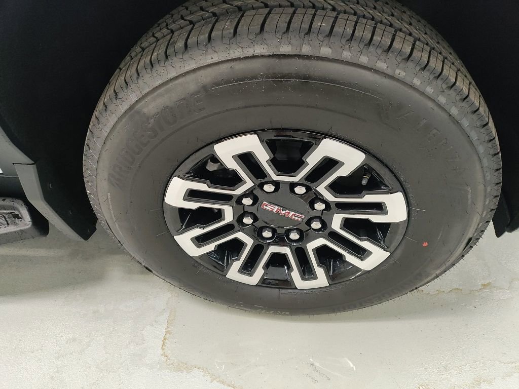 New 2026 GMC Sierra EV Elevation image 4