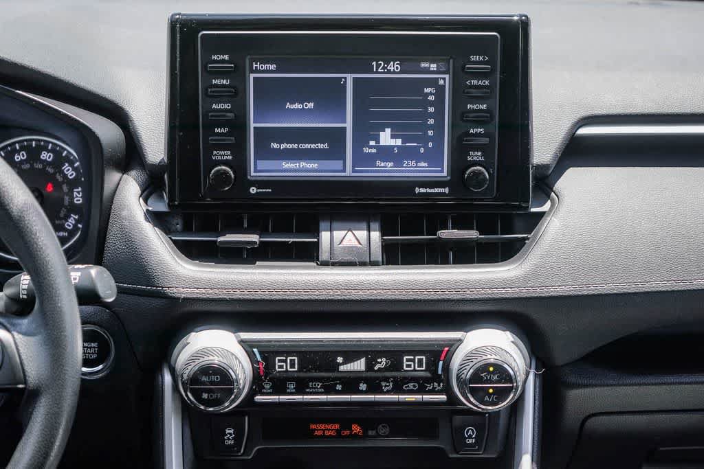 Used 2020 Toyota RAV4 XLE w/ Carpet Mat Package FWD image 12