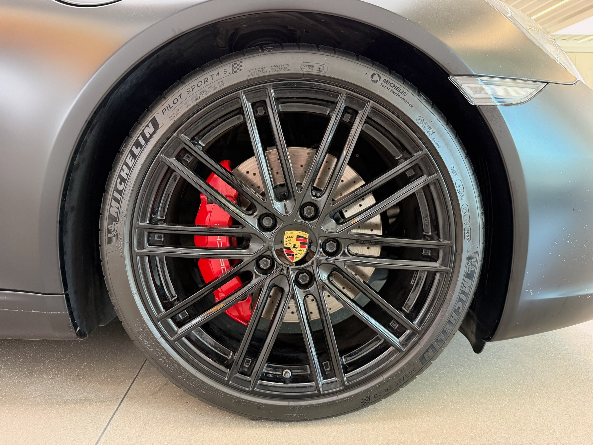 Used 2017 Porsche 911 Carrera S RWD image 12