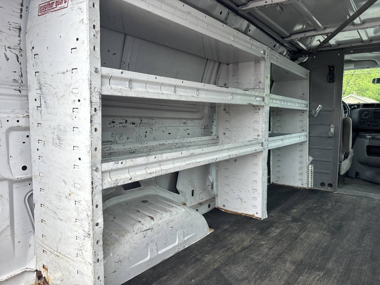 Used 2011 Ford E-250 and Econoline 250 w/ PWR Group RWD image 9