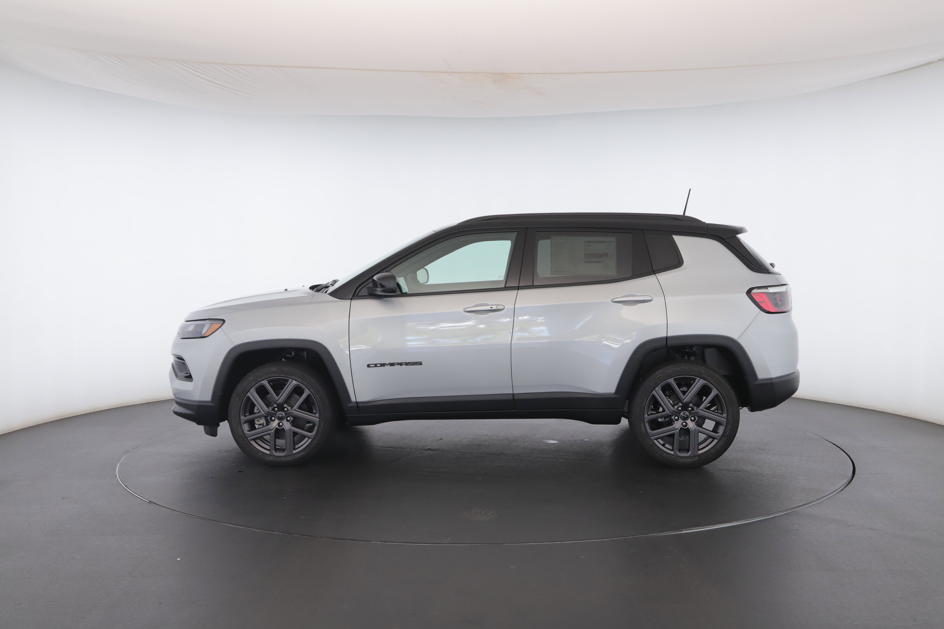 New 2026 Jeep Compass Limited image 16