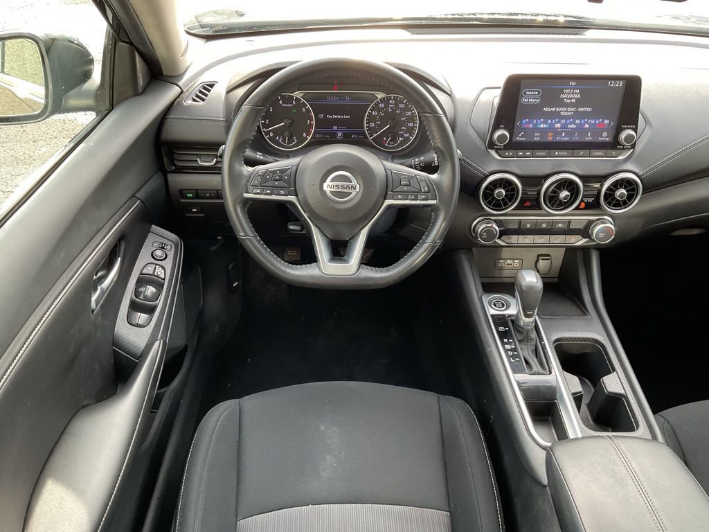 Used 2022 Nissan Sentra SV image 15