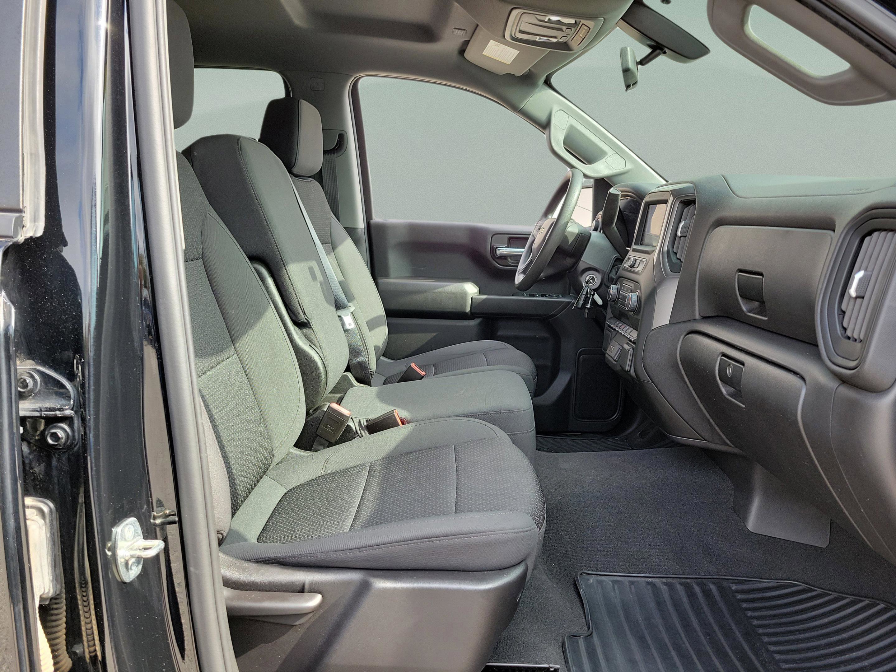 Used 2021 Chevrolet Silverado 1500 Custom image 35