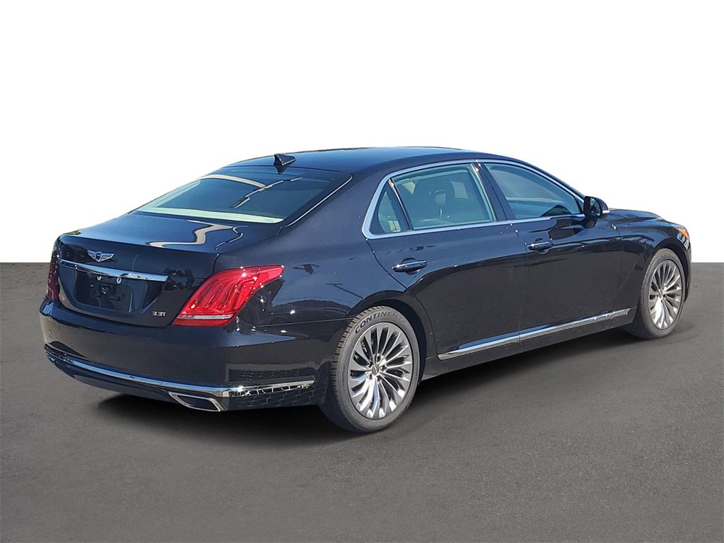 Used 2019 Genesis G90 3.3T Premium image 3