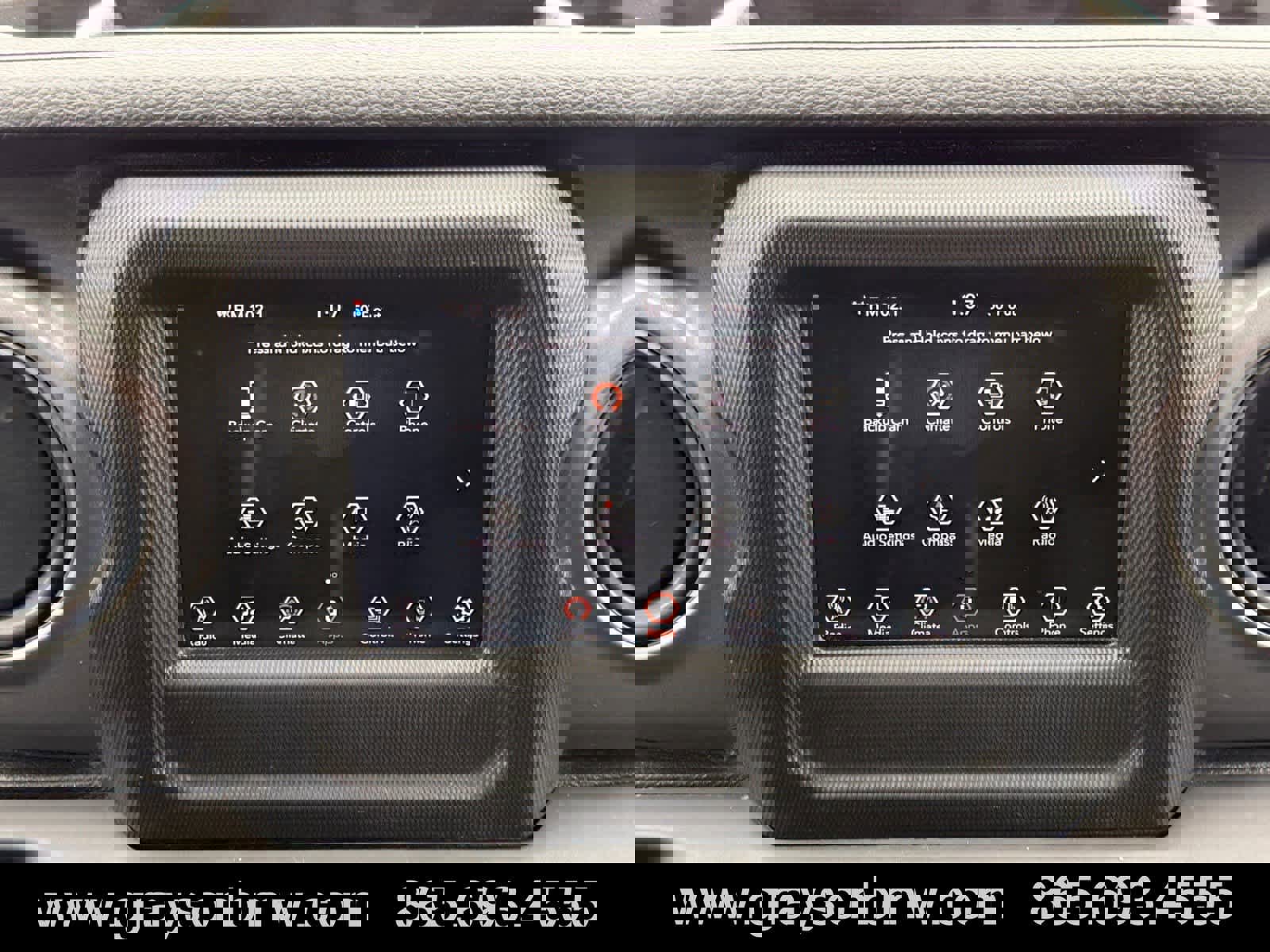 Used 2023 Jeep Wrangler Unlimited Sport image 28