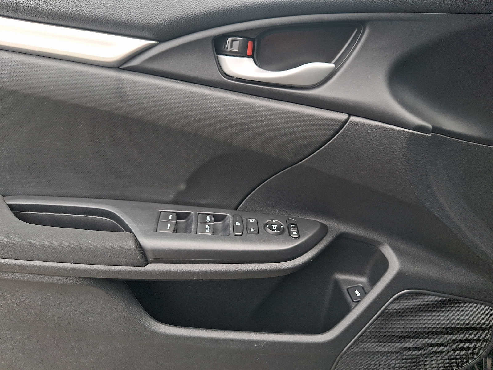 Used 2020 Honda Civic LX image 13