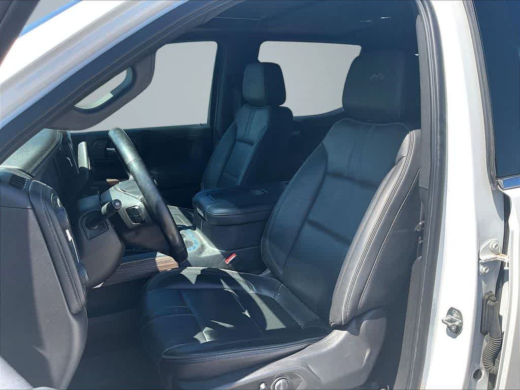 Used 2021 Chevrolet Silverado 1500 High Country AWD/4WD image 22