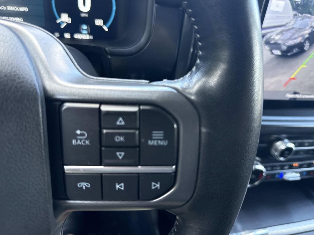 Used 2023 Ford F150 Lariat w/ Equipment Group 502A High AWD/4WD image 28