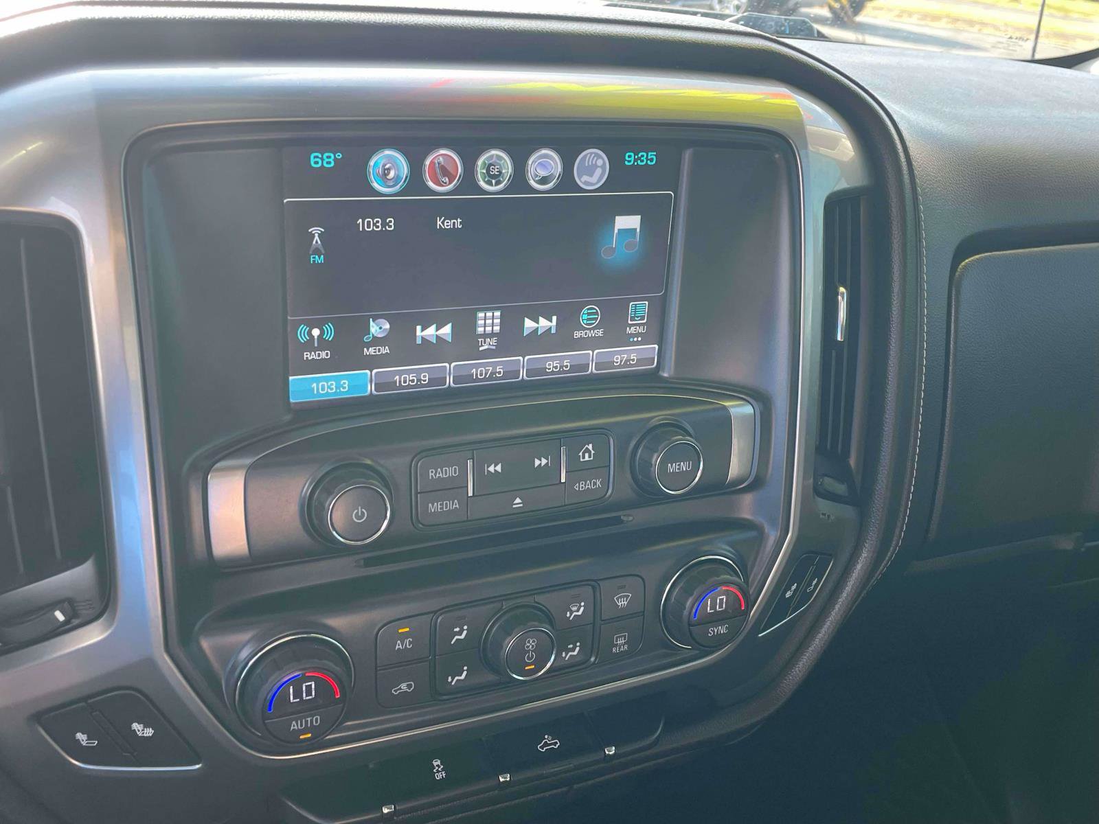 Used 2017 Chevrolet Silverado 1500 LTZ w/ Sport Package AWD/4WD image 16