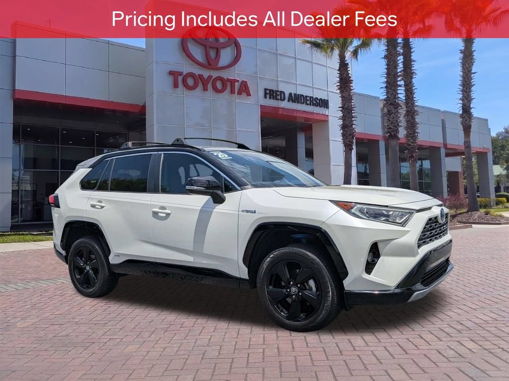 Certified 2020 Toyota RAV4 XSE w/ XSE Grade Weather Package AWD/4WD image 1