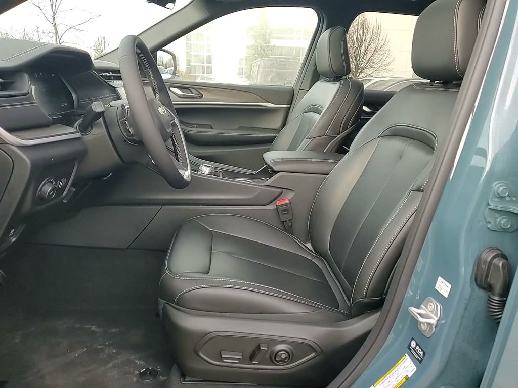 New 2026 Jeep Grand Cherokee Limited image 22