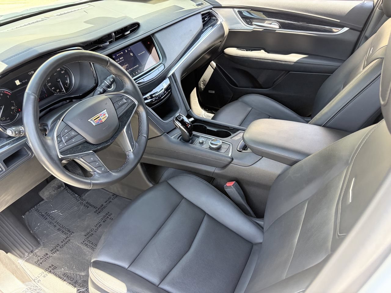 Certified 2024 Cadillac XT5 Premium Luxury FWD image 19