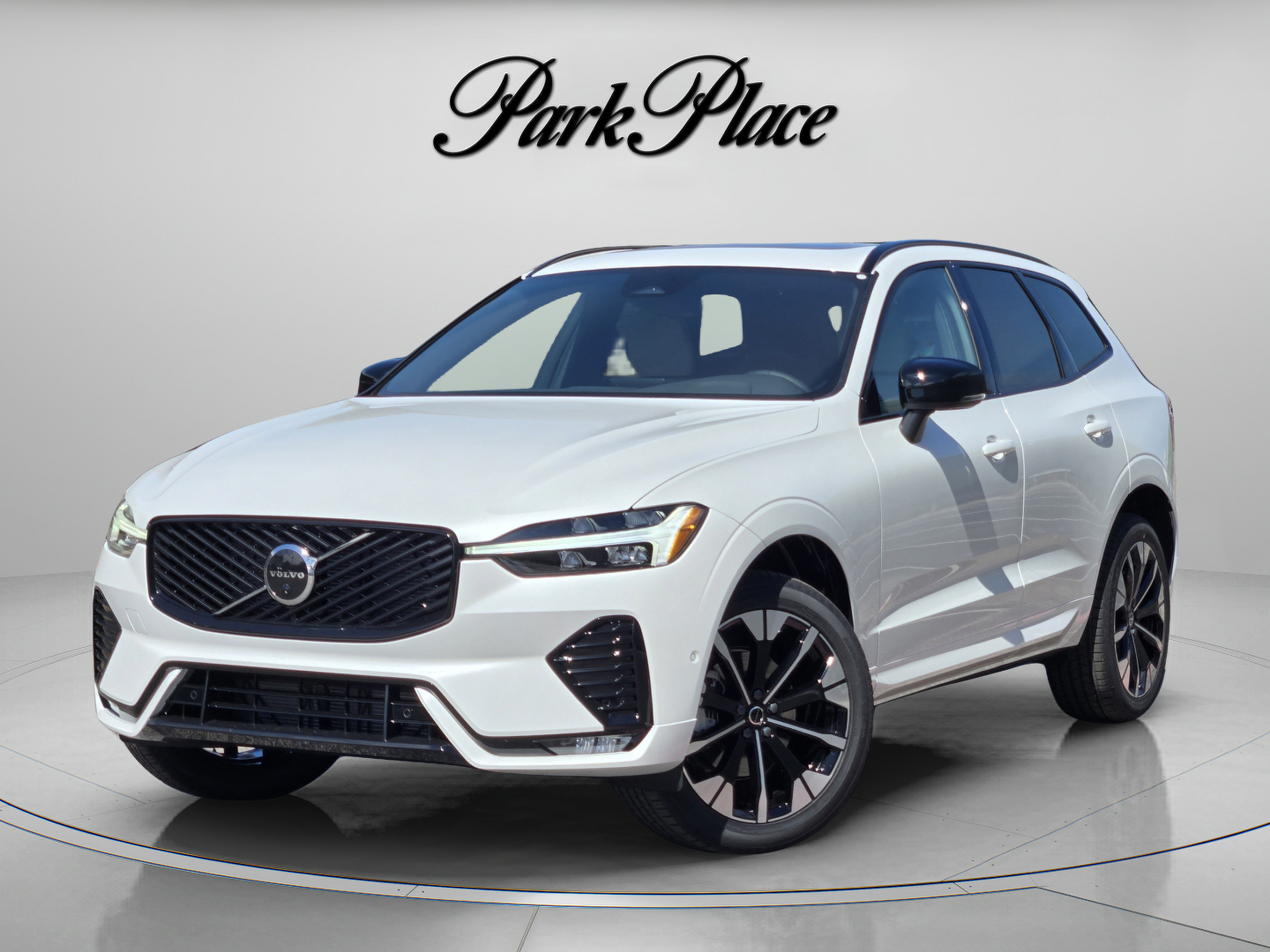 Used 2026 Volvo XC60 B5 Plus w/ Protection Package Premier AWD/4WD video 1