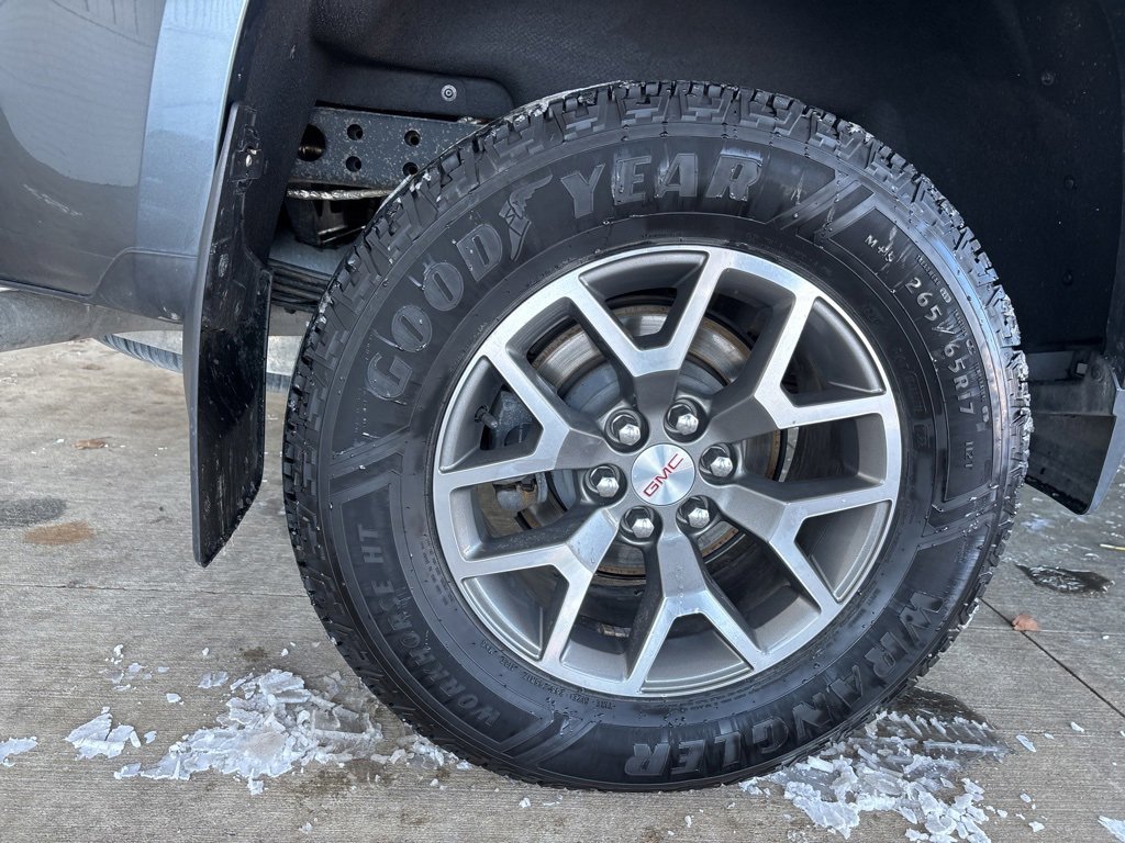 Used 2016 GMC Canyon SLE w/ All Terrain Package image 34