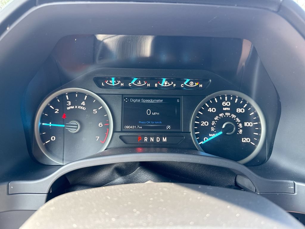 Used 2020 Ford F150 XLT w/ Equipment Group 302A Luxury AWD/4WD image 12