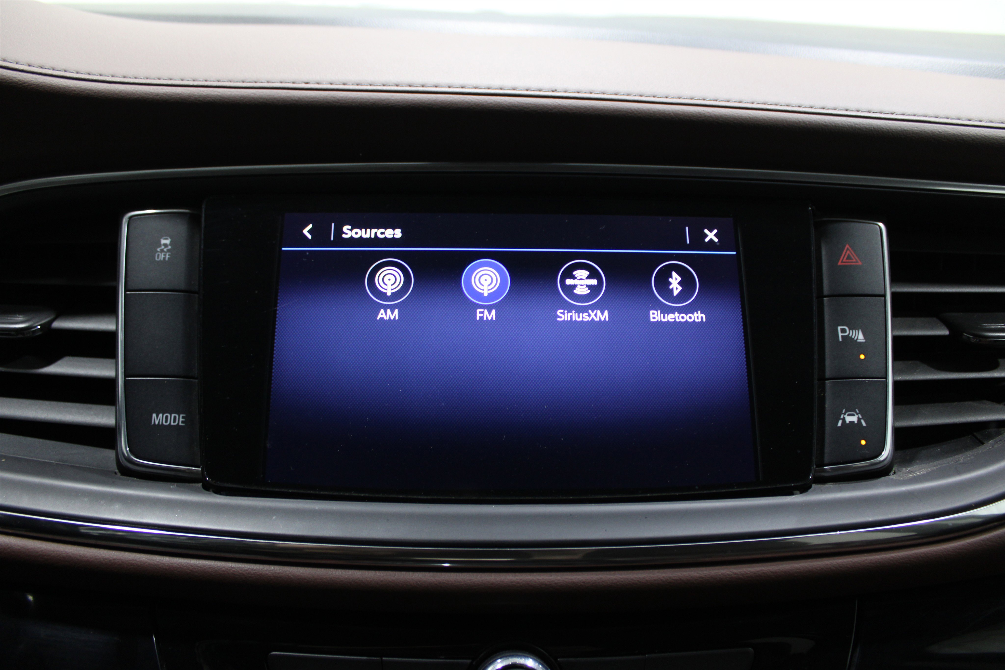 Used 2020 Buick Enclave Avenir w/ Trailering Package, 5000 lbs. image 19