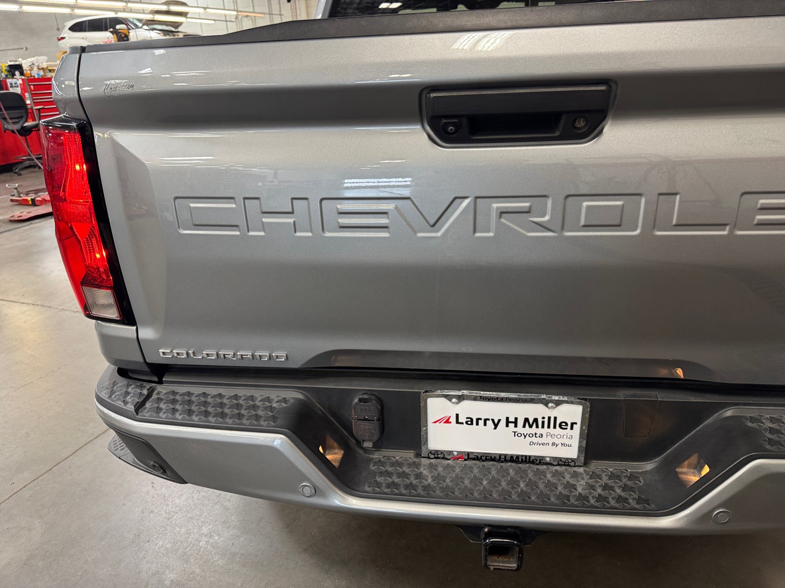 Used 2024 Chevrolet Colorado LT w/ LT Convenience Package II RWD image 25
