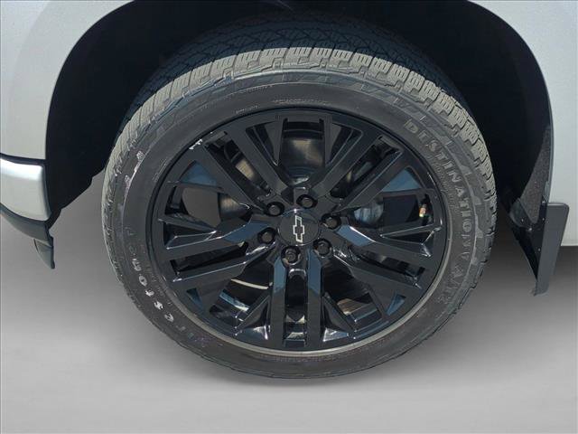Used 2020 Chevrolet Silverado 1500 RST w/ Rally Edition RWD image 23