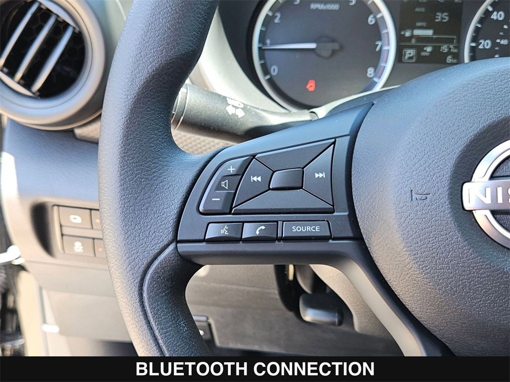 New 2025 Nissan Kicks Play S image 24