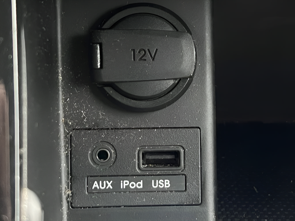 Used 2013 Hyundai Elantra GLS FWD image 26