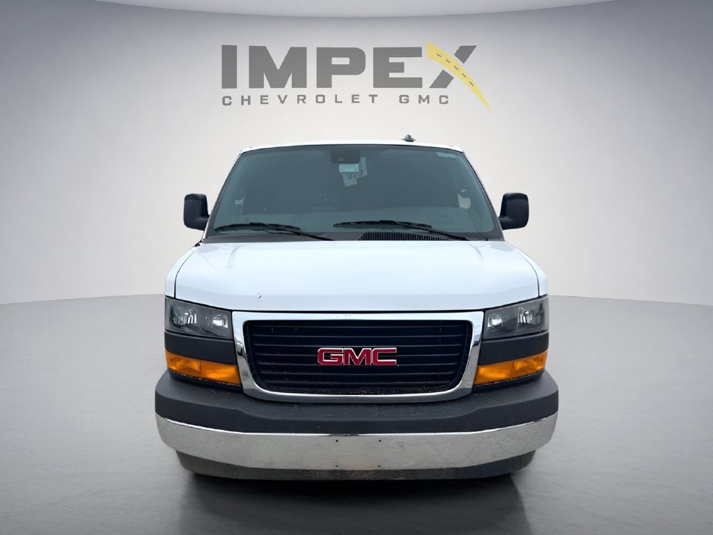 Used 2025 GMC Savana 3500 LT w/ LT Preferred Equipment Group RWD image 16