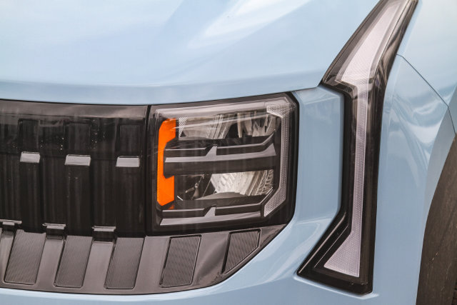 New 2027 Kia Seltos S FWD image 12