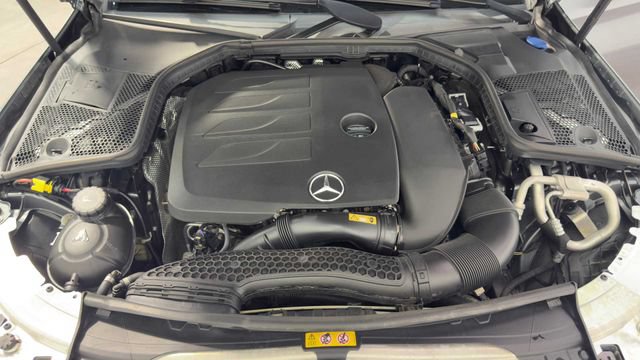 Used 2021 Mercedes-Benz C 300 Sedan image 36