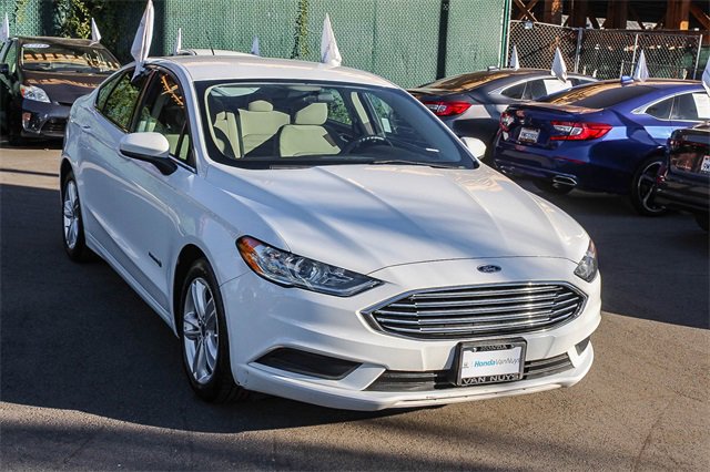 Used 2018 Ford Fusion S image 3