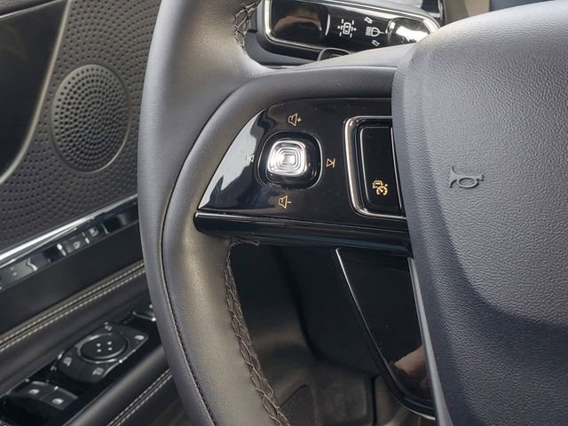 Certified 2023 Lincoln Corsair FWD w/ Equipment Group 101A image 15