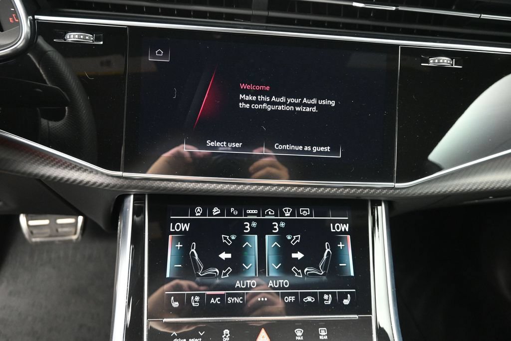 Used 2024 Audi SQ8 Prestige AWD/4WD image 12