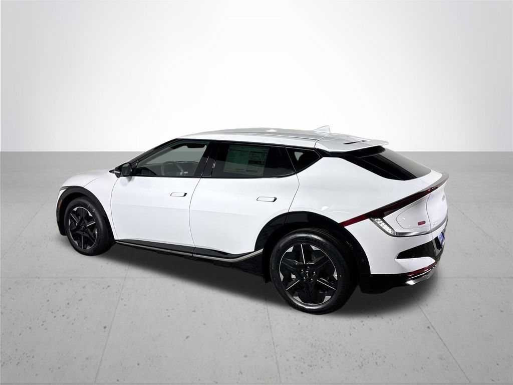 New 2026 Kia EV6 Wind AWD/4WD image 8