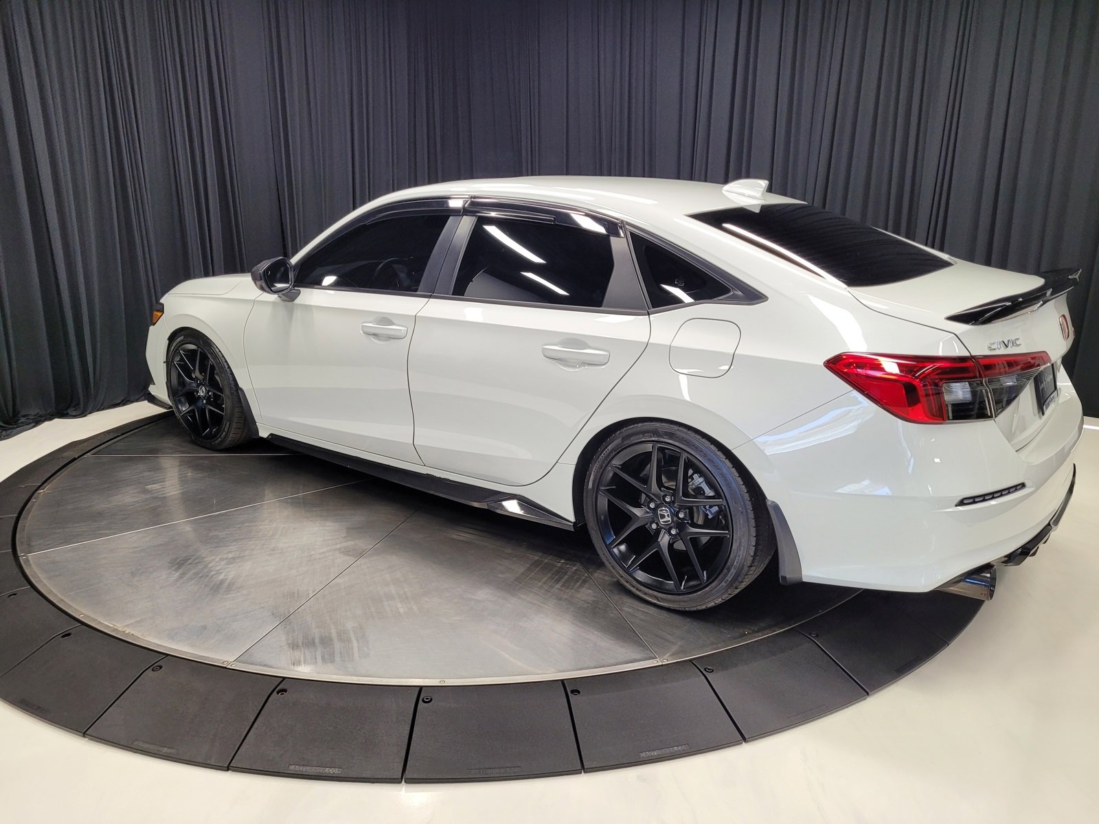 Used 2024 Honda Civic Si image 8