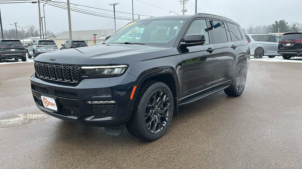 Used 2024 Jeep Grand Cherokee L Summit image 3